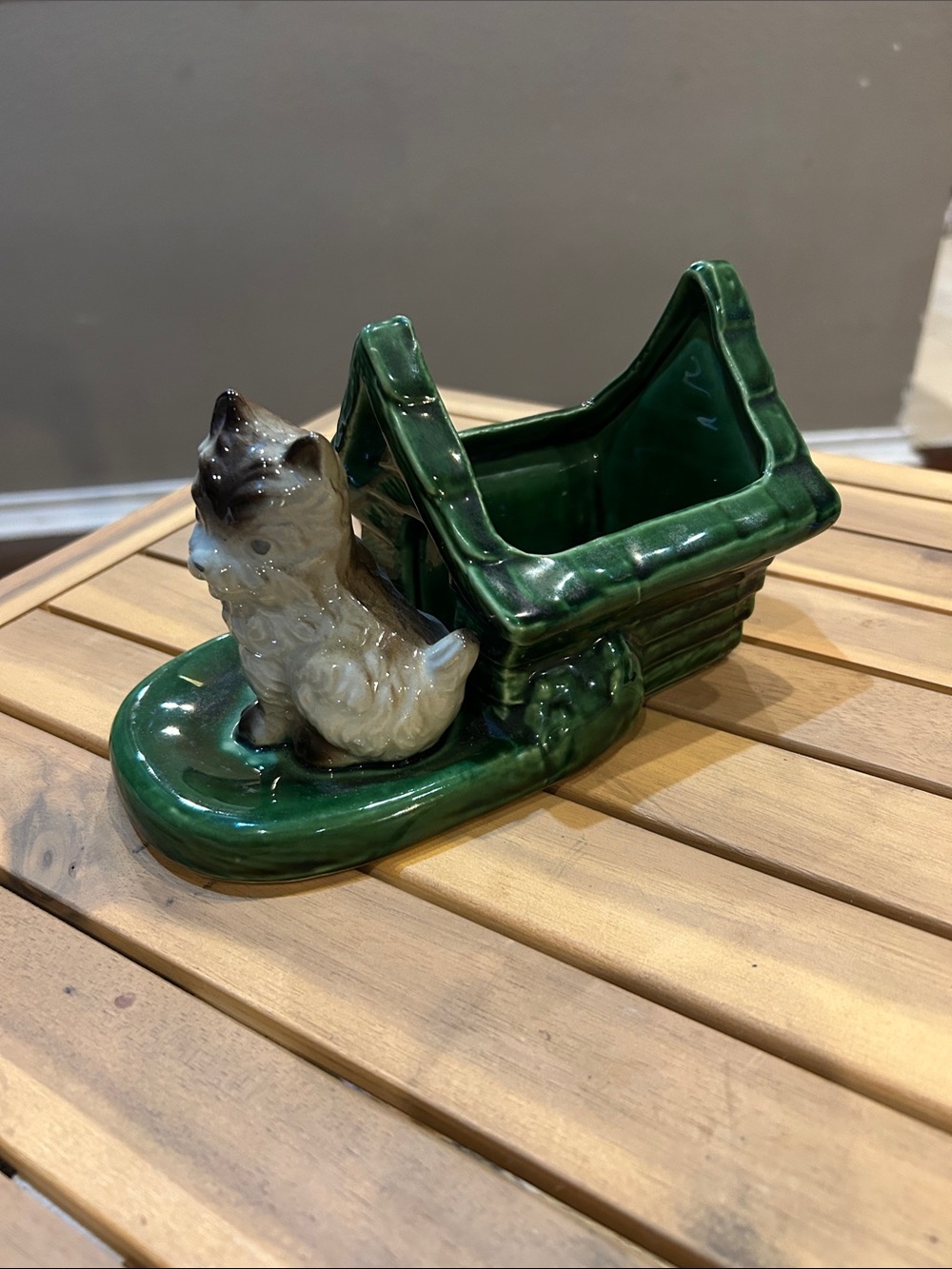 Shawnee USA ceramic dog planter MCM.